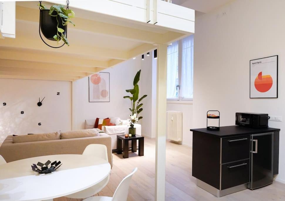 밀라노 Navigli-Bocconi Spazio Luce Design 아파트 외부 사진